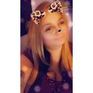 Meet your Posher, Lee